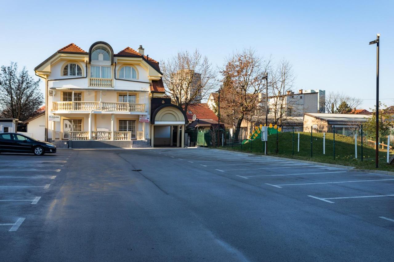 Apartments And Rooms Rubina Ljubljana Exterior foto